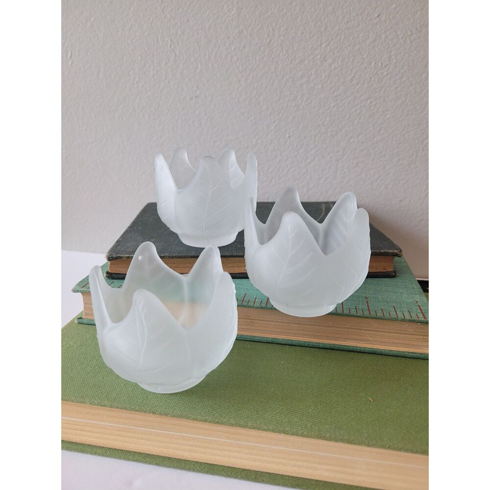 Vintage Partylite Candle Holder Frosted Lotus Blossom Votive Set of 3 in Box